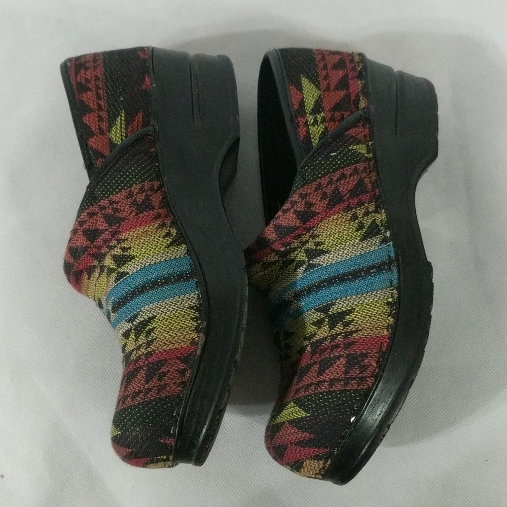 Bjorndal Ally Aztec Print Multi Color Professiona… - image 4